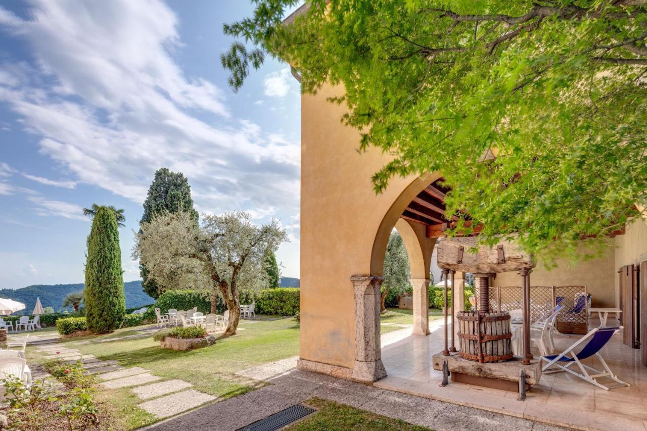Residence La Filanda กอสเตร์มาโน ภายนอก รูปภาพ
