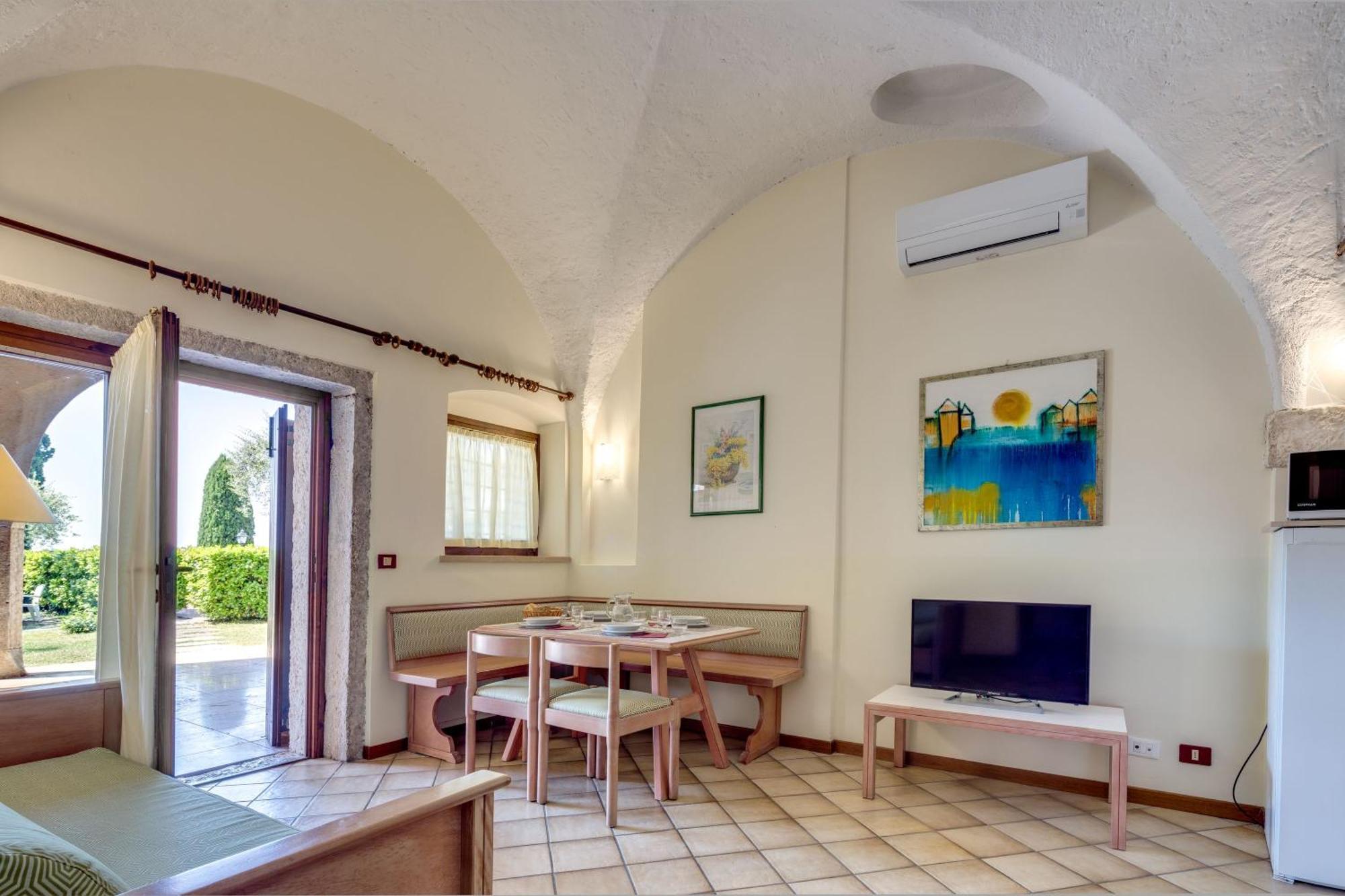 Residence La Filanda กอสเตร์มาโน ภายนอก รูปภาพ