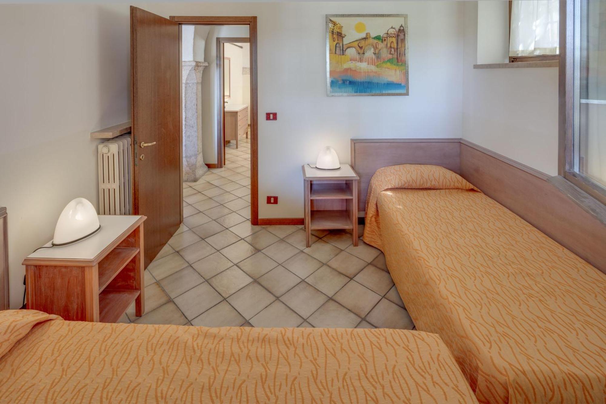 Residence La Filanda กอสเตร์มาโน ภายนอก รูปภาพ