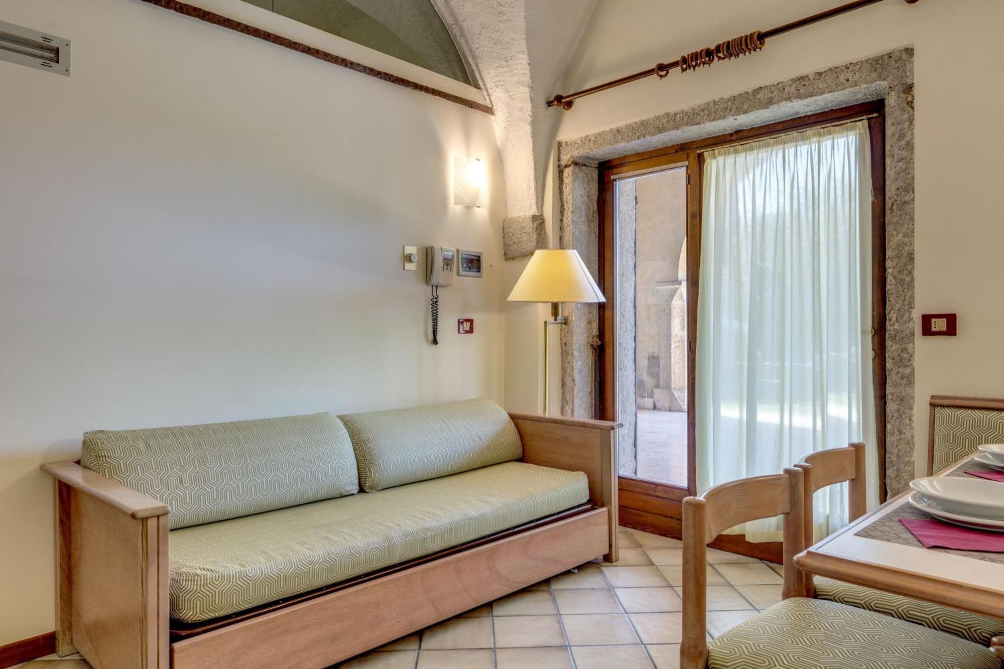 Residence La Filanda กอสเตร์มาโน ภายนอก รูปภาพ