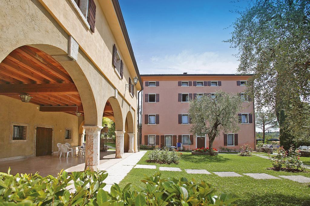 Residence La Filanda กอสเตร์มาโน ภายนอก รูปภาพ